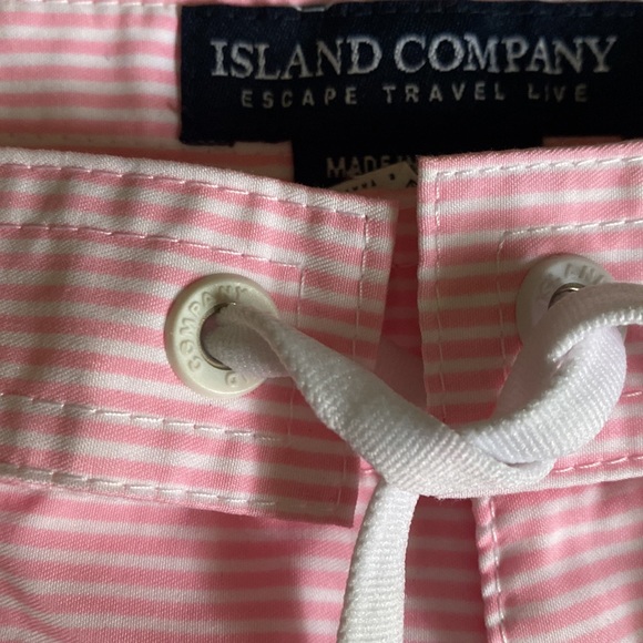 Island Company Swim Trunks Pinstripe Pink Size XS - Picture 3 of 6